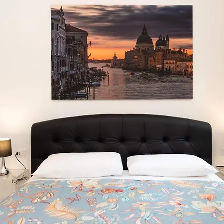 Castello 5067 Boutique Apartment